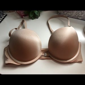 Front clasp push up bra